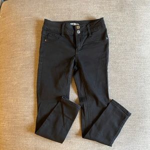 Mudd Mid-Rise Black Jean Jegging NWOT